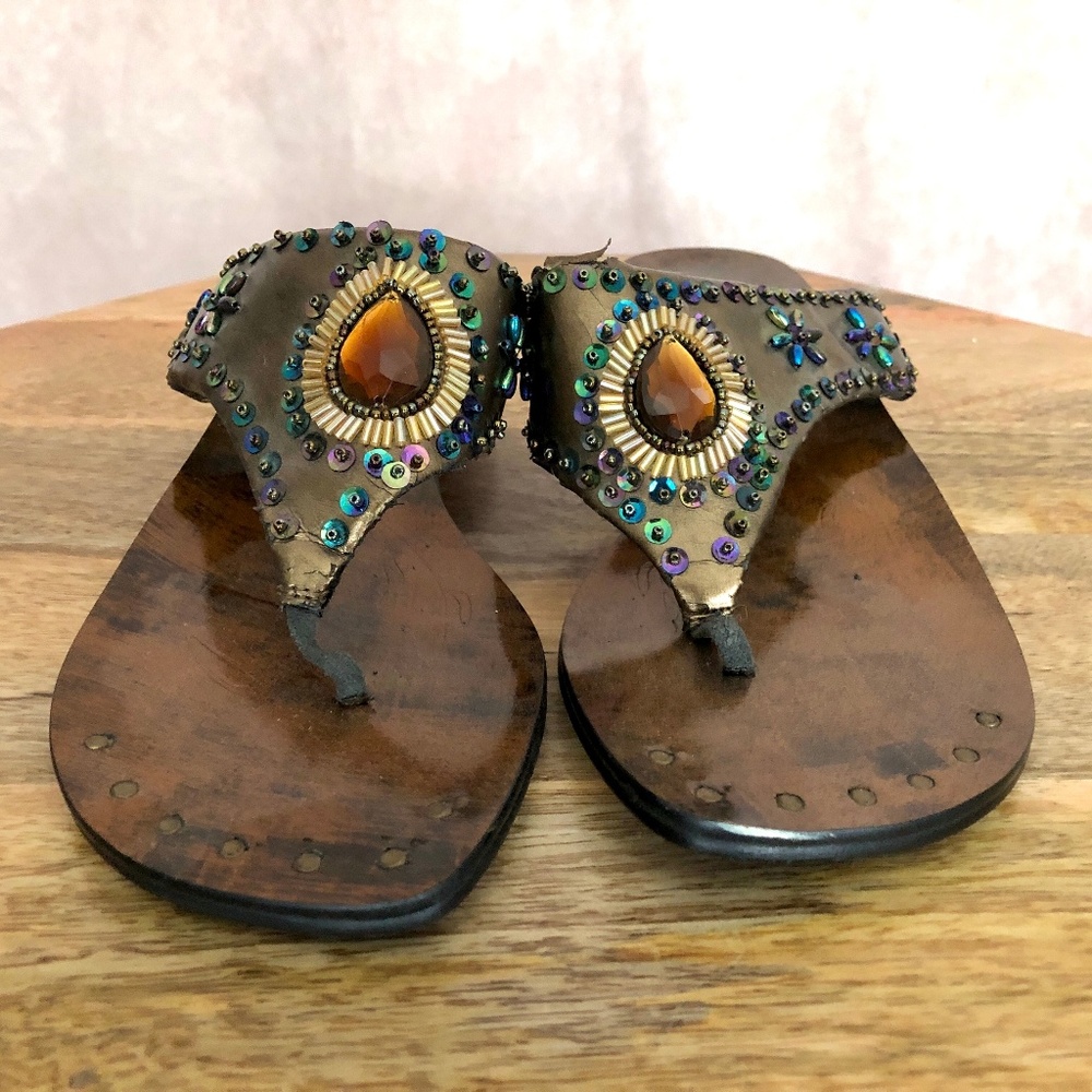 Vintage Bronze Decorative Sandals Size 6.5 - Picture 3 of 9